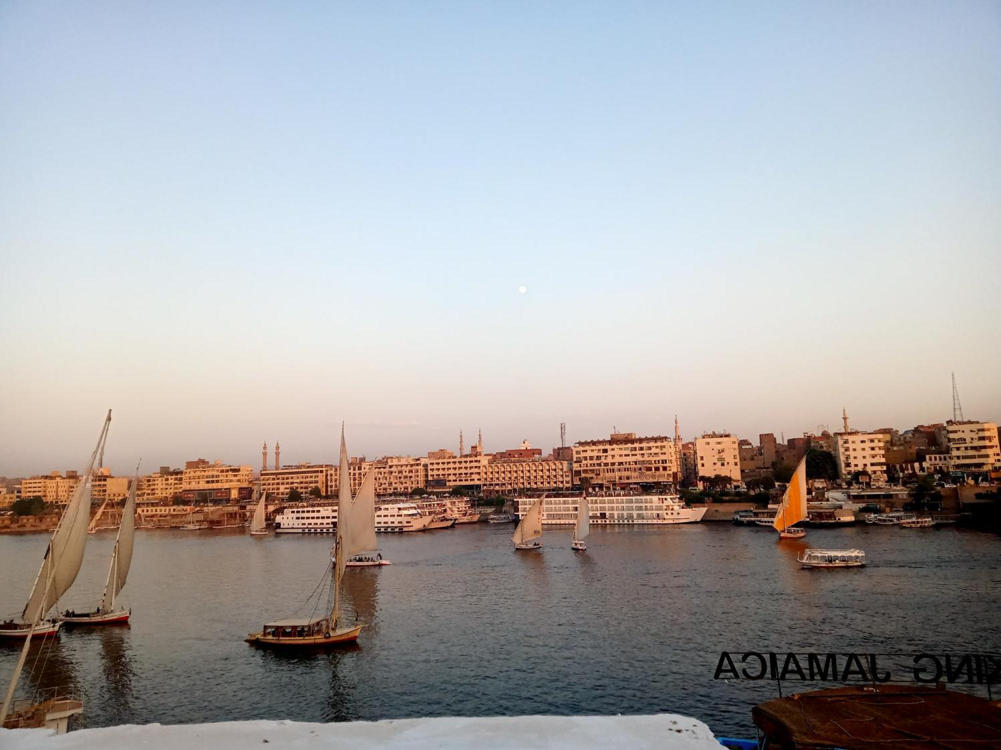 Mostafa Jamaica Guesthouse Aswan Exterior photo